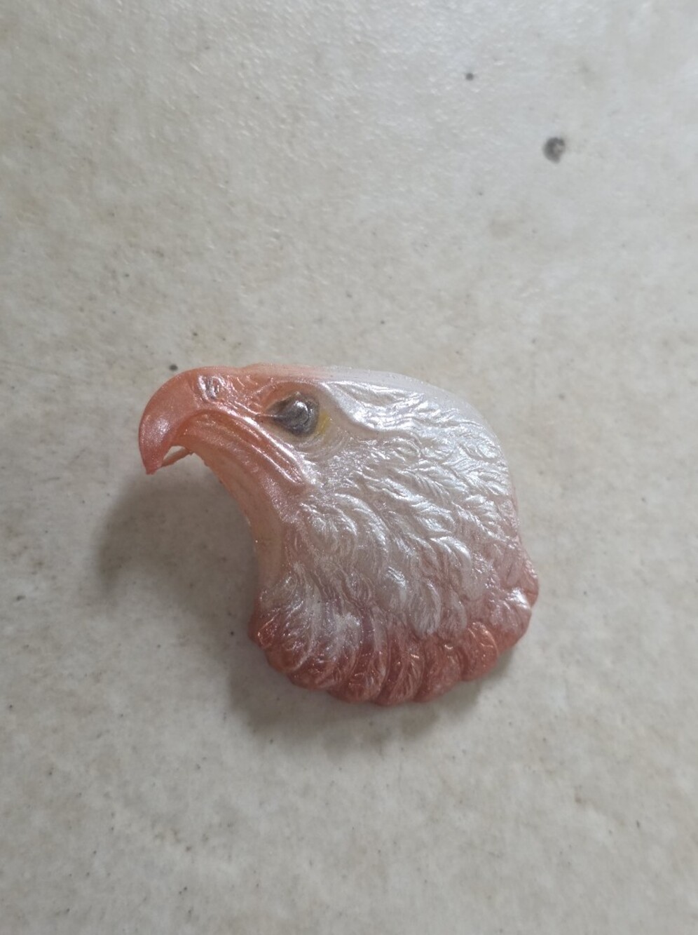 Small Unisex Resin Eagle Head Brooch